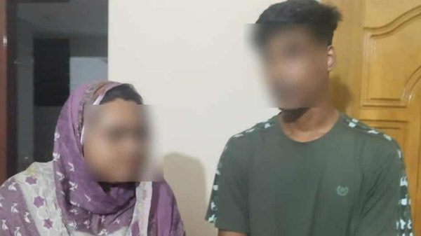 আলোচিত সেই পর্নো-তারকা যুগল বান্দরবান থেকে গ্রেফতার